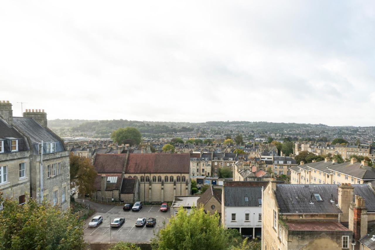 Stunning Georgian Apartment In Central Bath Exterior photo